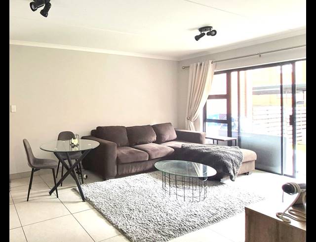 3 BEDROOM APARTMENT FOR SALE IN MODDERFONTEIN